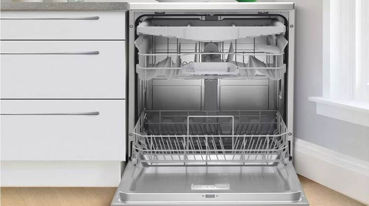 Can I Leave The Door Open When the Dishwasher Is Not In Use?